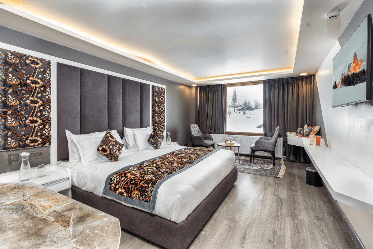 Hill Top Hotel